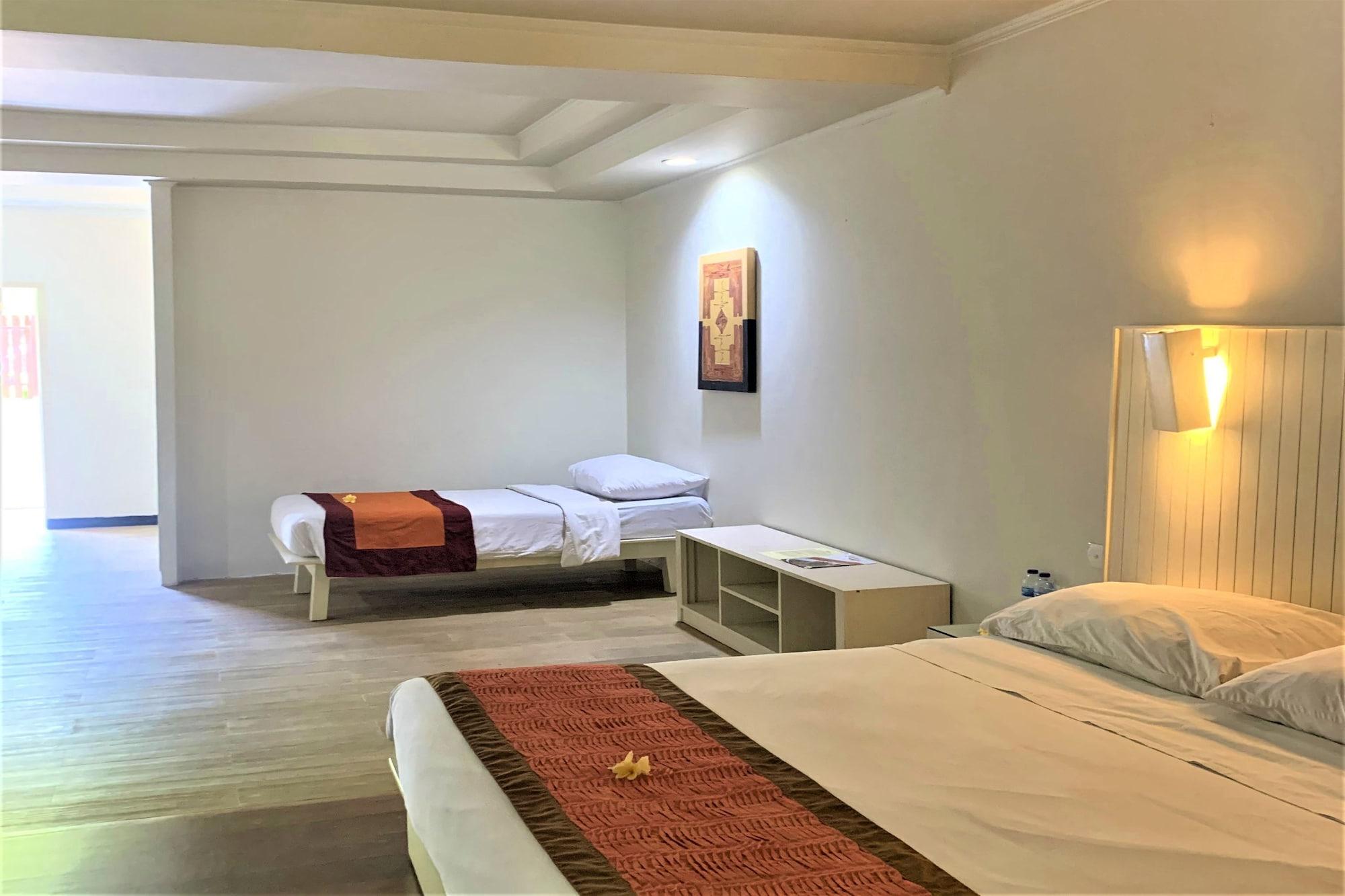 The Yani Hotel Bali Pesanggaran Esterno foto